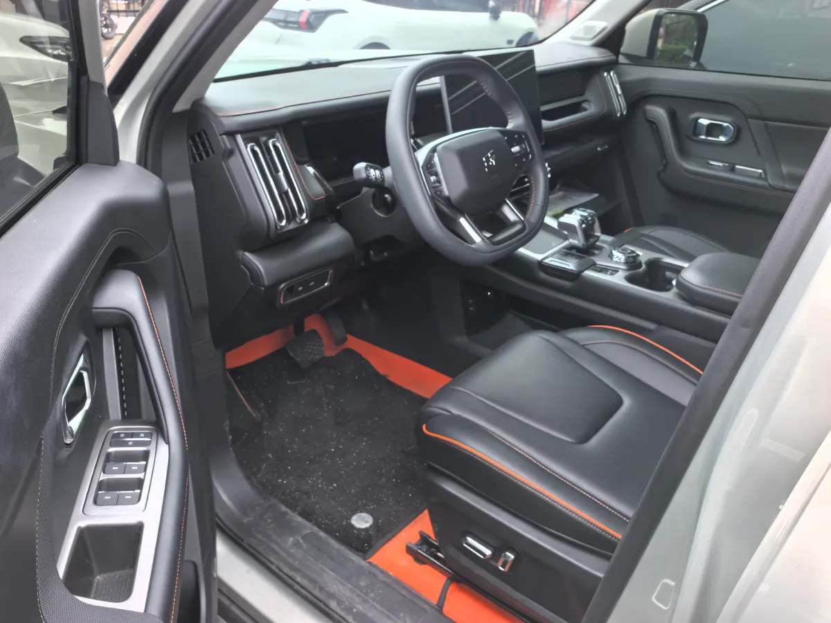 2025 Jetour Traveller 1.5T 184HP L4 7DCT,autocango,china used car exporter,china ev exporter,chinese used car exporter,chinese used ev exporter