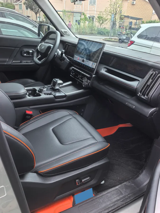 2025 Jetour Traveller 1.5T 184HP L4 7DCT,autocango,china used car exporter,china ev exporter,chinese used car exporter,chinese used ev exporter