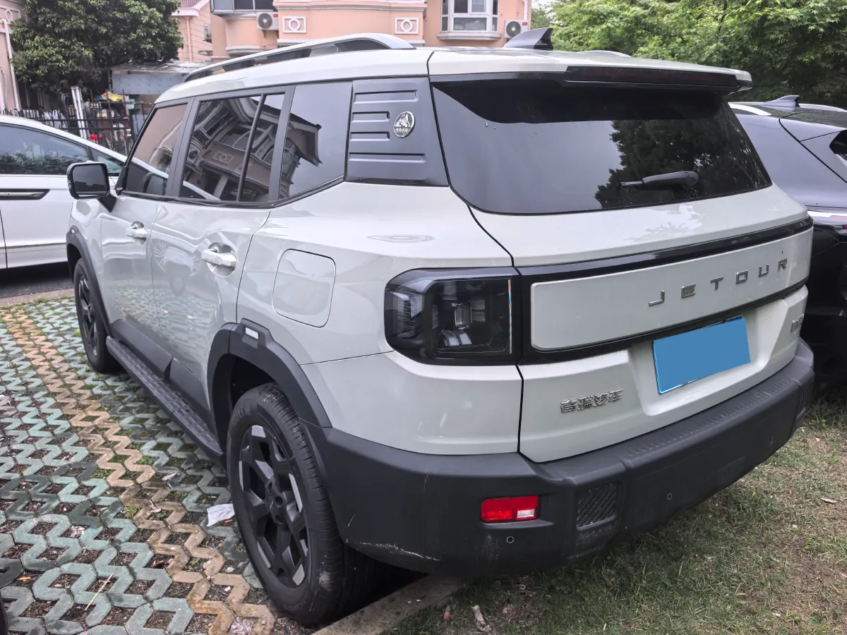 2025 Jetour Traveller 1.5T 184HP L4 7DCT,autocango,china used car exporter,china ev exporter,chinese used car exporter,chinese used ev exporter