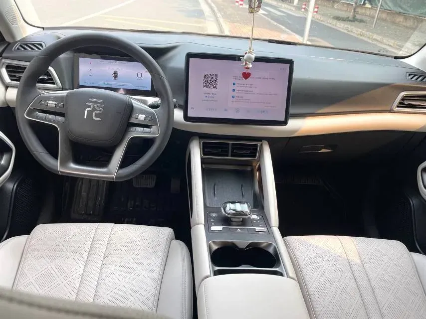 2024 BYD YuanUP BEV 45.12KWH,autocango,china used car exporter,china ev exporter,chinese used car exporter,chinese used ev exporter