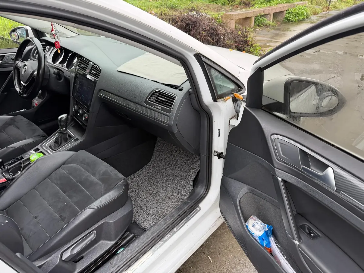 2018 Volkswagen Golf 1.4T 131HP L4 7DCT,autocango,china used car exporter,china ev exporter,chinese used car exporter,chinese used ev exporter