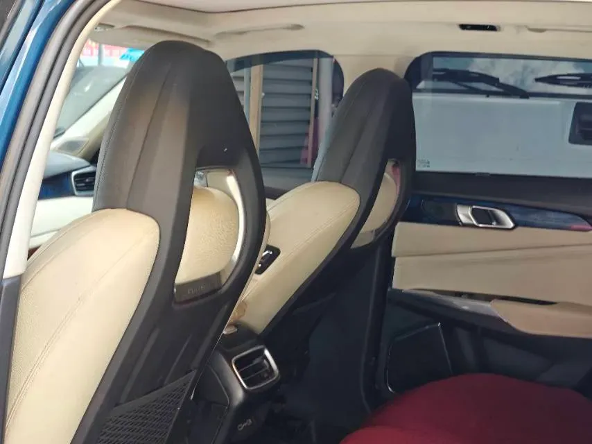 2019 LYNK&CO 01 2.0T 190HP L4 6AT,autocango,china used car exporter,china ev exporter,chinese used car exporter,chinese used ev exporter