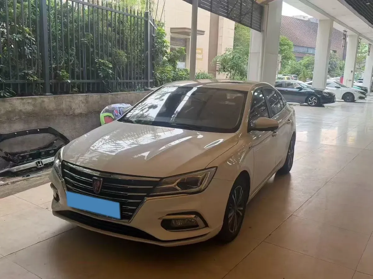 2019 Roewe i5 1.5L 120HP L4 CVT,autocango,china used car exporter,china ev exporter,chinese used car exporter,chinese used ev exporter