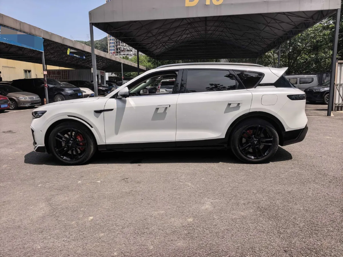 2024 Voyah FREE 1.5T 150HP L4 REEV 39.2KWH,autocango,china used car exporter,china ev exporter,chinese used car exporter,chinese used ev exporter