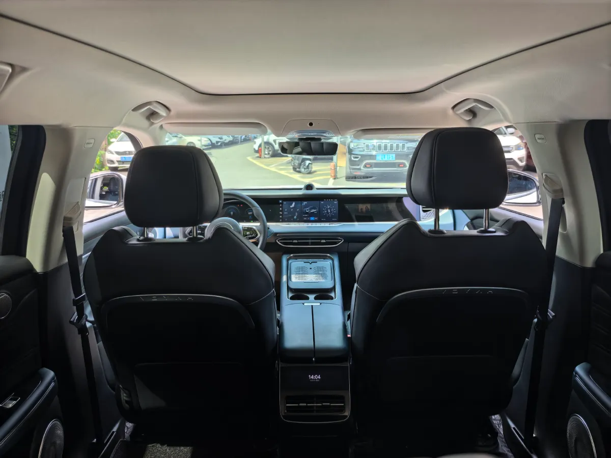 2024 Voyah FREE 1.5T 150HP L4 REEV 39.2KWH,autocango,china used car exporter,china ev exporter,chinese used car exporter,chinese used ev exporter