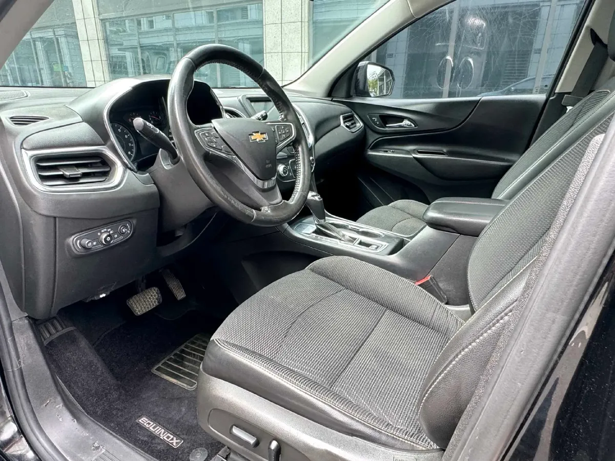 2018 Chevrolet Equinox 1.5T 180HP L4 6AT,autocango,china used car exporter,china ev exporter,chinese used car exporter,chinese used ev exporter