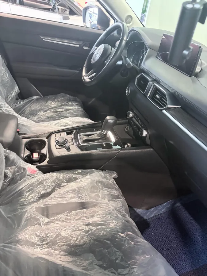 2022 MAXUS XinTu V90 2.0T 150HP L4 6AT,autocango,china used car exporter,china ev exporter,chinese used car exporter,chinese used ev exporter