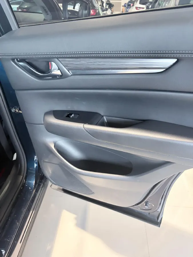 2022 MAXUS XinTu V90 2.0T 150HP L4 6AT,autocango,china used car exporter,china ev exporter,chinese used car exporter,chinese used ev exporter