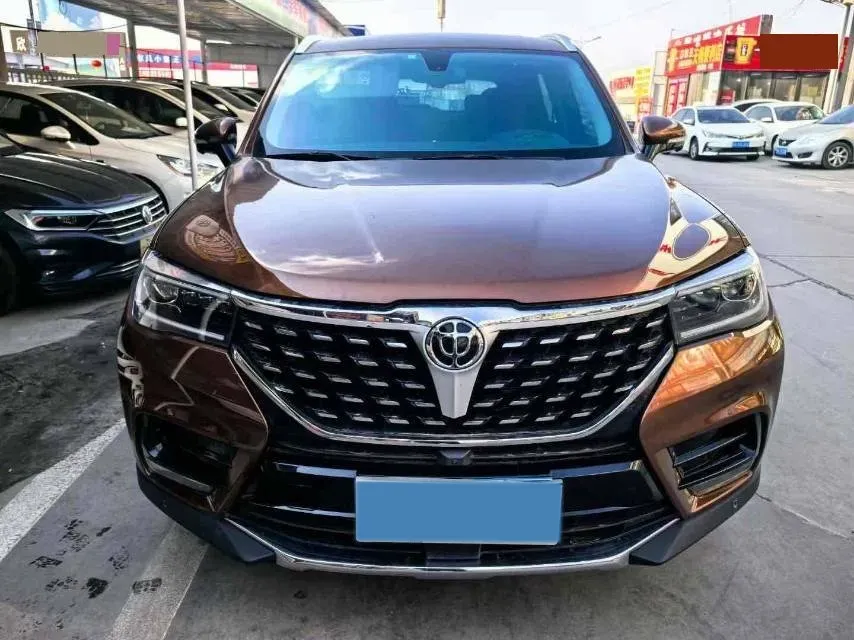 2018 Brilliance Auto V7 1.6T 204HP L4 7DCT,autocango,china used car exporter,china ev exporter,chinese used car exporter,chinese used ev exporter