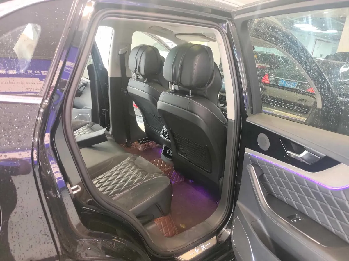 2019 HongQi HS5 2.0T 224HP L4 6AT,autocango,china used car exporter,china ev exporter,chinese used car exporter,chinese used ev exporter