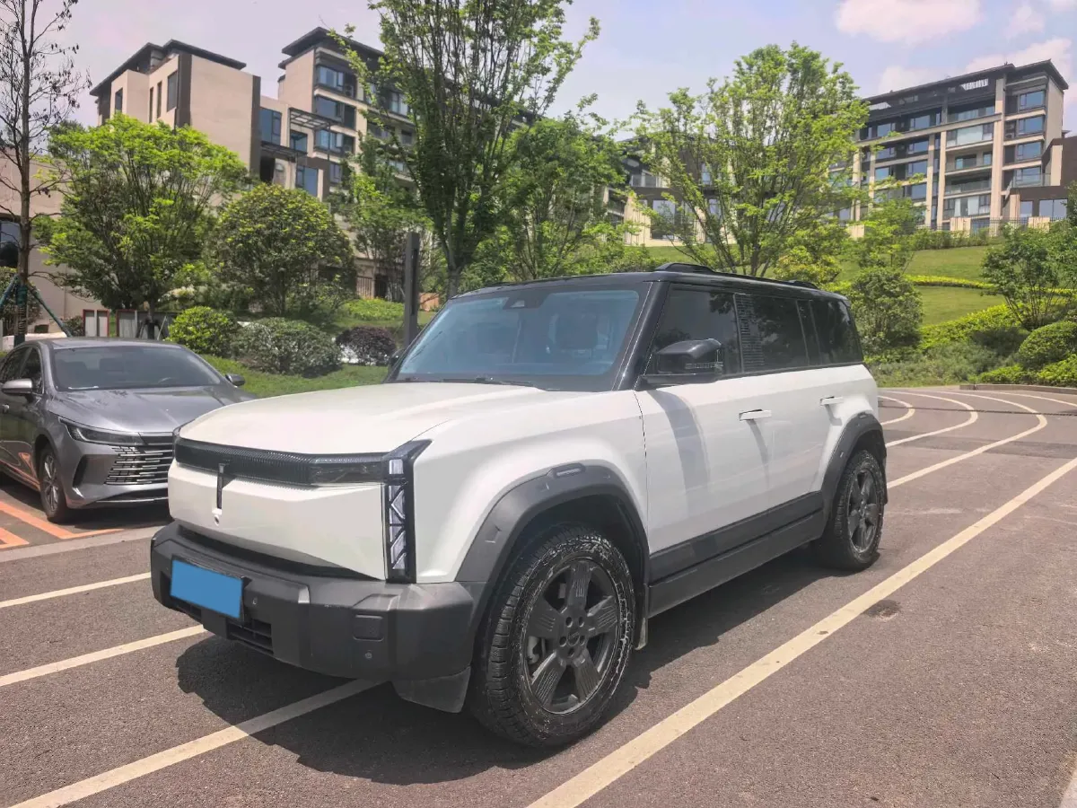 2024 Dongfeng RuiQi 7 2.0T 228HP L4 8AT,autocango,china used car exporter,china ev exporter,chinese used car exporter,chinese used ev exporter