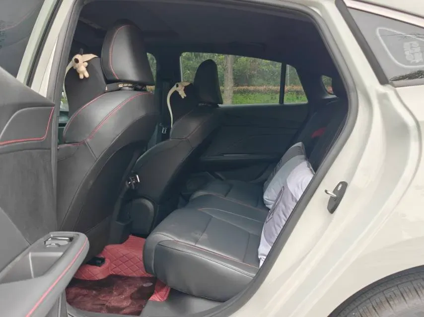 2025 MG 5 1.5T 181HP L4 7DCT,autocango,china used car exporter,china ev exporter,chinese used car exporter,chinese used ev exporter