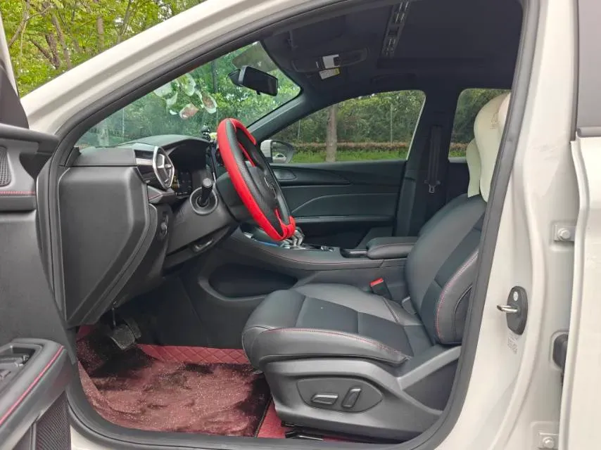 2025 MG 5 1.5T 181HP L4 7DCT,autocango,china used car exporter,china ev exporter,chinese used car exporter,chinese used ev exporter