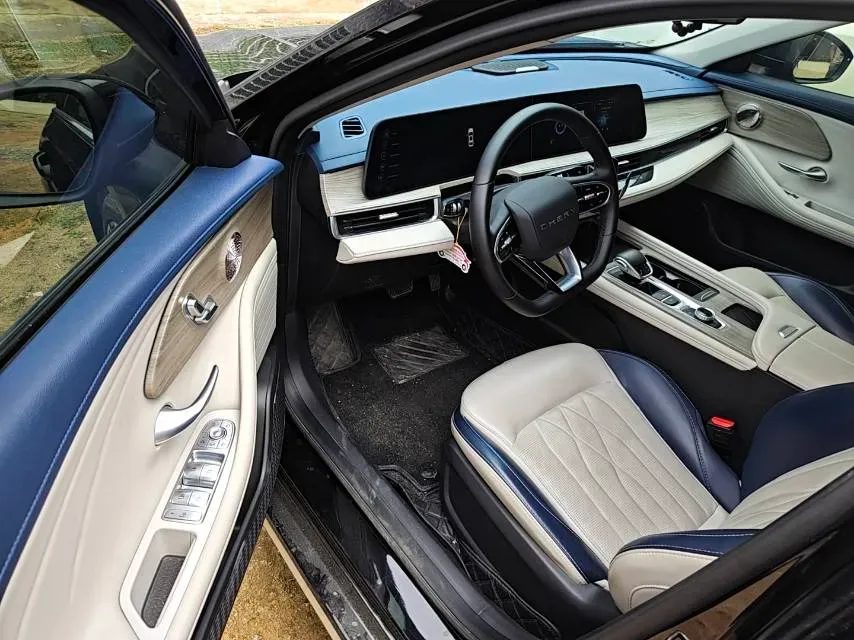 2022 Chery Arrizo 8 1.6T 197HP L4 7DCT,autocango,china used car exporter,china ev exporter,chinese used car exporter,chinese used ev exporter