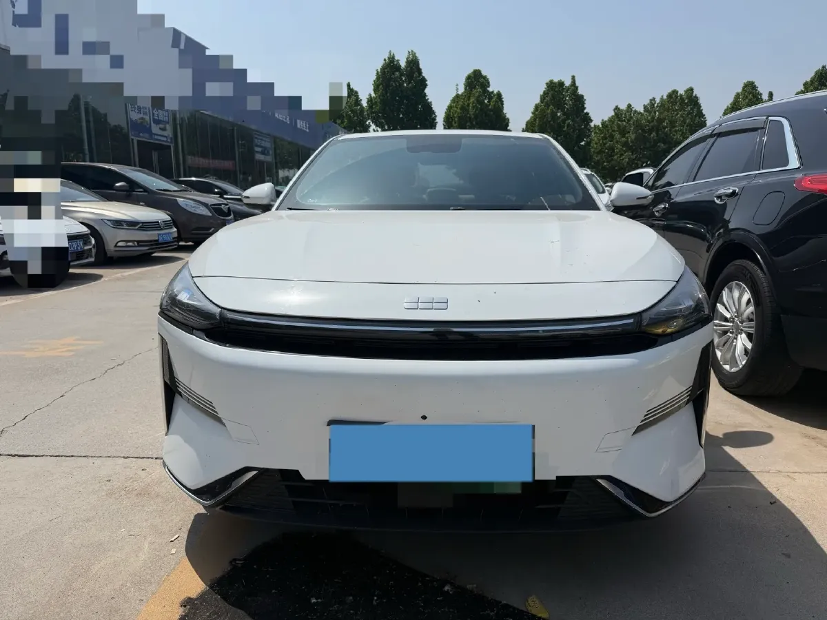 2023 Geely Galaxy L6 1.5T 163HP L4 3DHT PHEV,autocango,china used car exporter,china ev exporter,chinese used car exporter,chinese used ev exporter