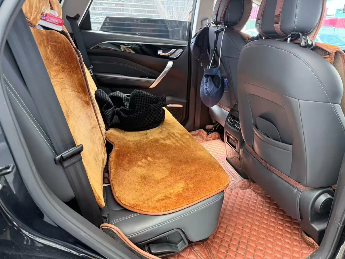 2020 Jetour X90 1.5T 156HP L4 6MT,autocango,china used car exporter,china ev exporter,chinese used car exporter,chinese used ev exporter