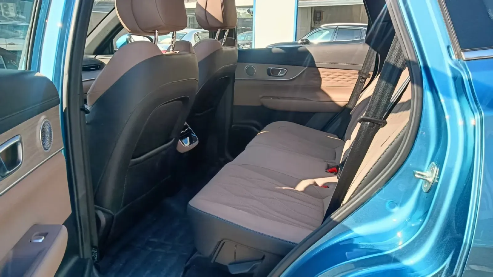 2025 Chery Tiggo8 PLUS C-DM 1.5T 156HP L4 1DHT PHEV,autocango,china used car exporter,china ev exporter,chinese used car exporter,chinese used ev exporter