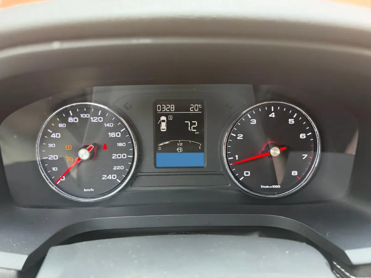 2019 Roewe i6 1.6L 125HP L4 CVT,autocango,china used car exporter,china ev exporter,chinese used car exporter,chinese used ev exporter