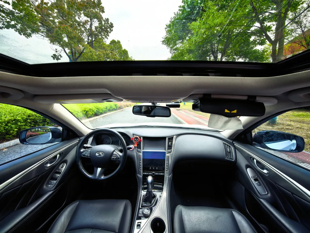 2016 Infiniti Q50L 2.0T 211HP L4 7AT,autocango,china used car exporter,china ev exporter,chinese used car exporter,chinese used ev exporter