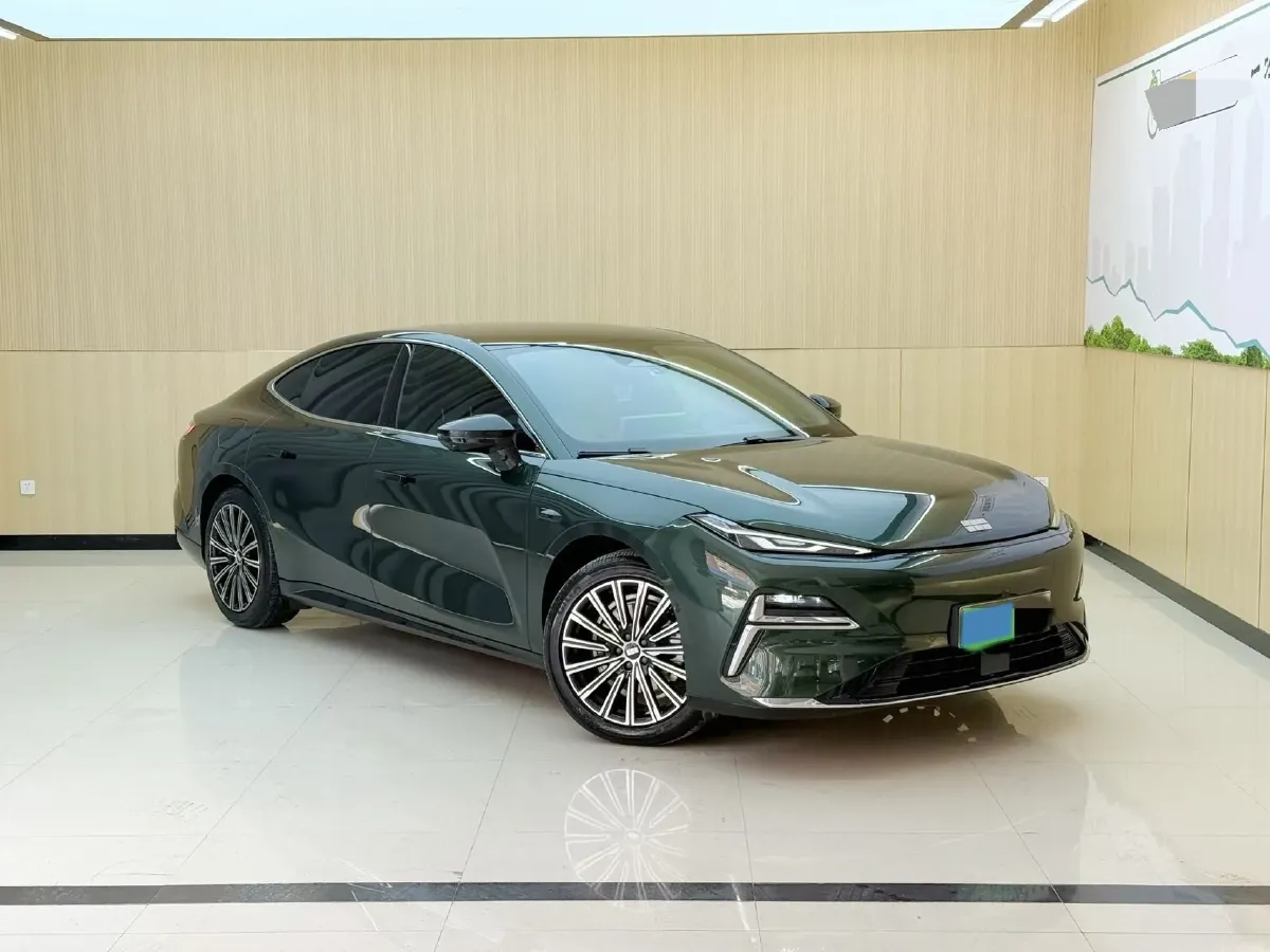 2025 Geely Galaxy Starshine 8 1.5L 112HP L4 1DHT PHEV,autocango,china used car exporter,china ev exporter,chinese used car exporter,chinese used ev exporter