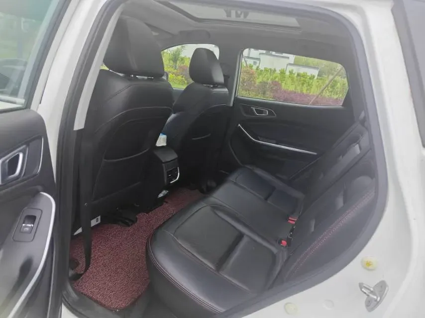 2019 Chery Tiggo 5x 1.5T 156HP L4 6DCT,autocango,china used car exporter,china ev exporter,chinese used car exporter,chinese used ev exporter