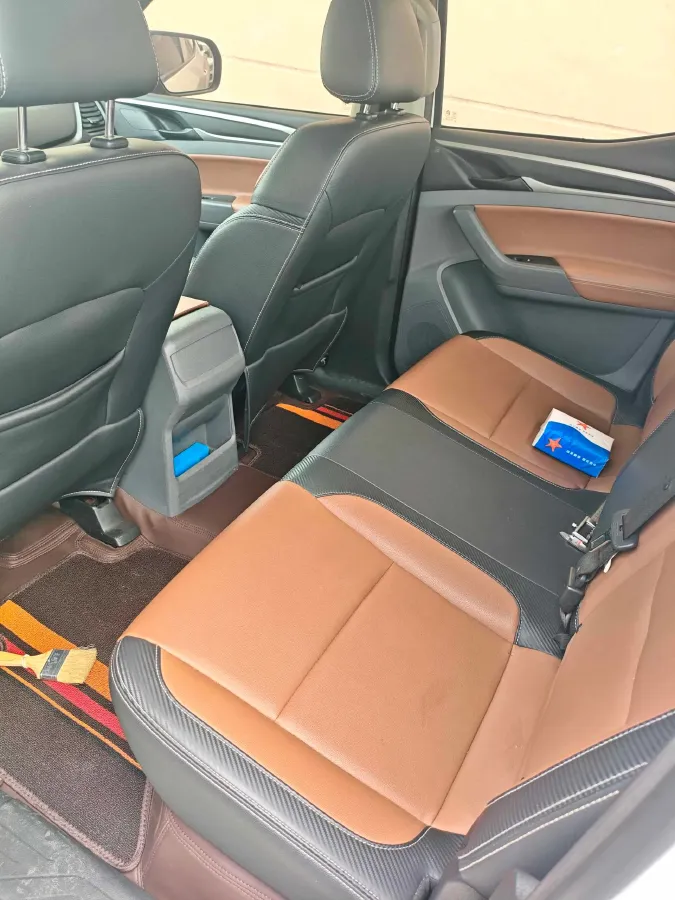 2019 MAXUS T70 2.0T 163HP L4 6MT,autocango,china used car exporter,china ev exporter,chinese used car exporter,chinese used ev exporter