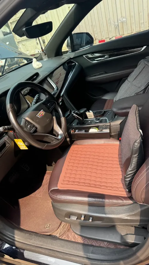 2020 Cadillac XT6 2.0T 241HP L4 9AT,autocango,china used car exporter,china ev exporter,chinese used car exporter,chinese used ev exporter