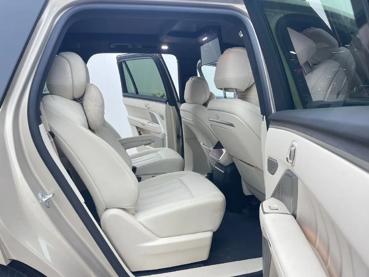 2025 ONVO L90 BEV,autocango,china used car exporter,china ev exporter,chinese used car exporter,chinese used ev exporter