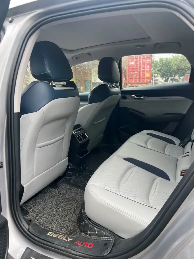 2021 Geely Preface 2.0T 190HP L4 7DCT,autocango,china used car exporter,china ev exporter,chinese used car exporter,chinese used ev exporter