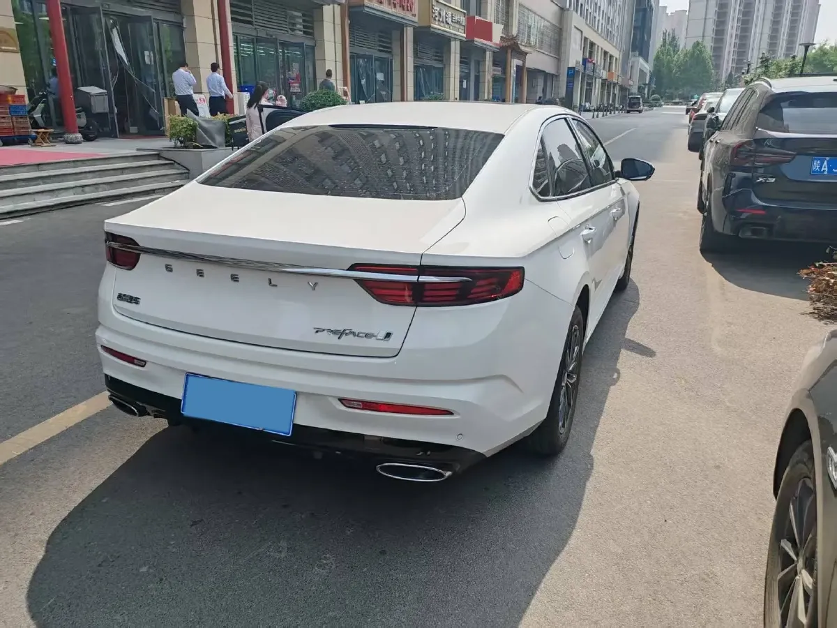 2023 Geely Preface 1.5T 181HP L4 7DCT,autocango,china used car exporter,china ev exporter,chinese used car exporter,chinese used ev exporter