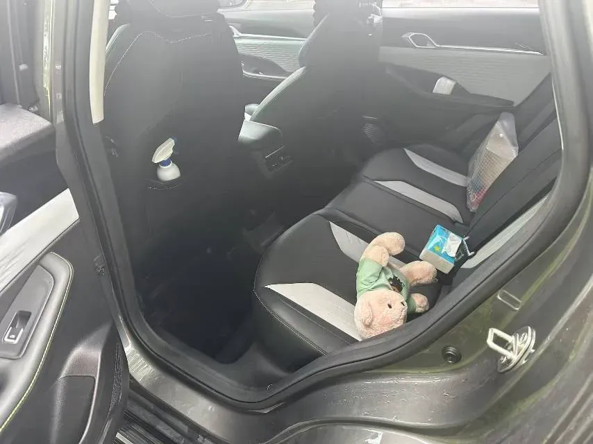 2022 Geely Coolray 1.5T 181HP L4 7DCT,autocango,china used car exporter,china ev exporter,chinese used car exporter,chinese used ev exporter