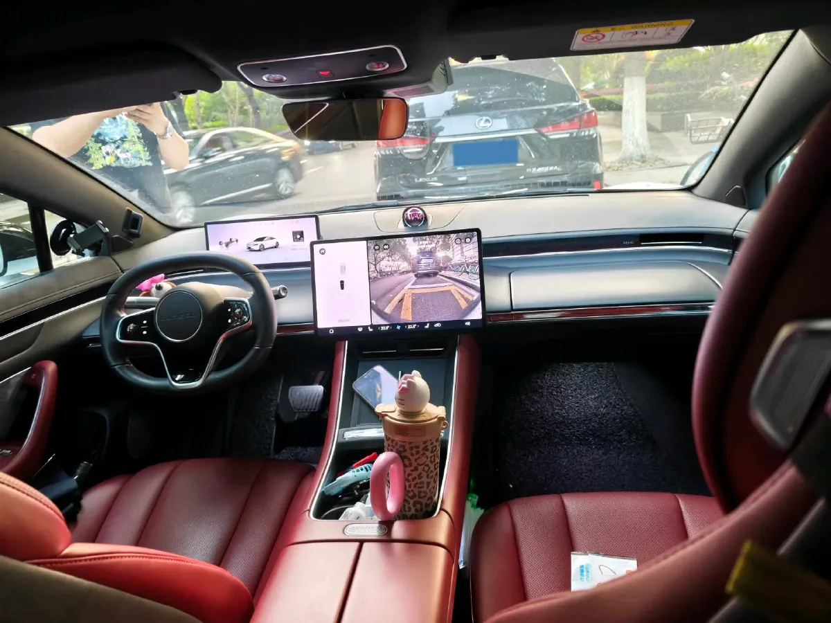 2024 Luxeed S7 BEV 62KWH,autocango,china used car exporter,china ev exporter,chinese used car exporter,chinese used ev exporter