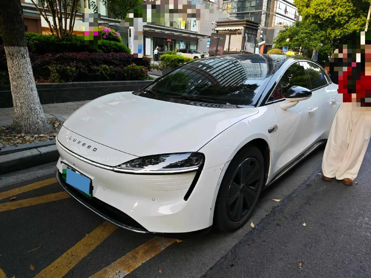 2024 Luxeed S7 BEV 62KWH,autocango,china used car exporter,china ev exporter,chinese used car exporter,chinese used ev exporter