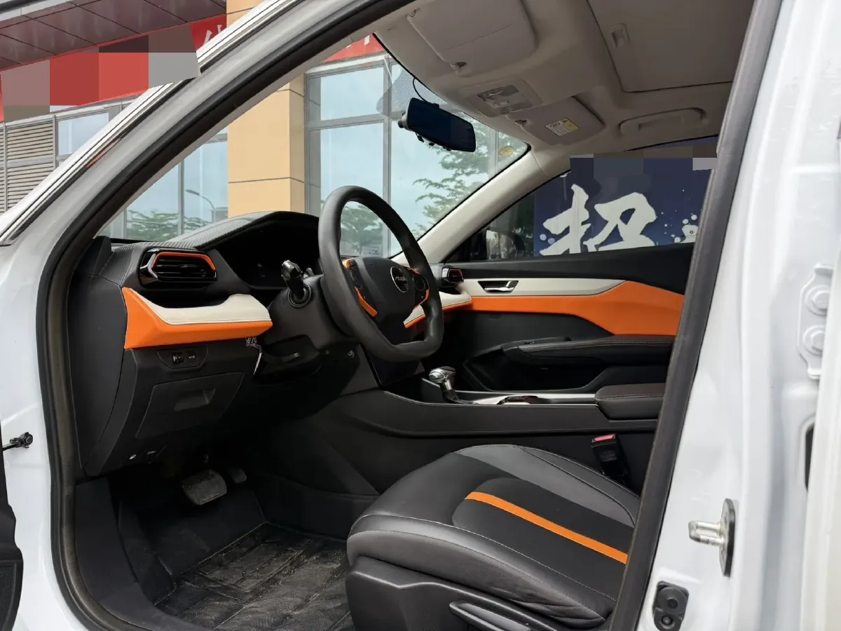 2023 DongFeng Aeolus YiXuan 1.5L 125HP L4 6DCT,autocango,china used car exporter,china ev exporter,chinese used car exporter,chinese used ev exporter