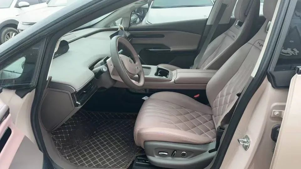 2024 HYPTEC GT BEV 80KWH,autocango,china used car exporter,china ev exporter,chinese used car exporter,chinese used ev exporter