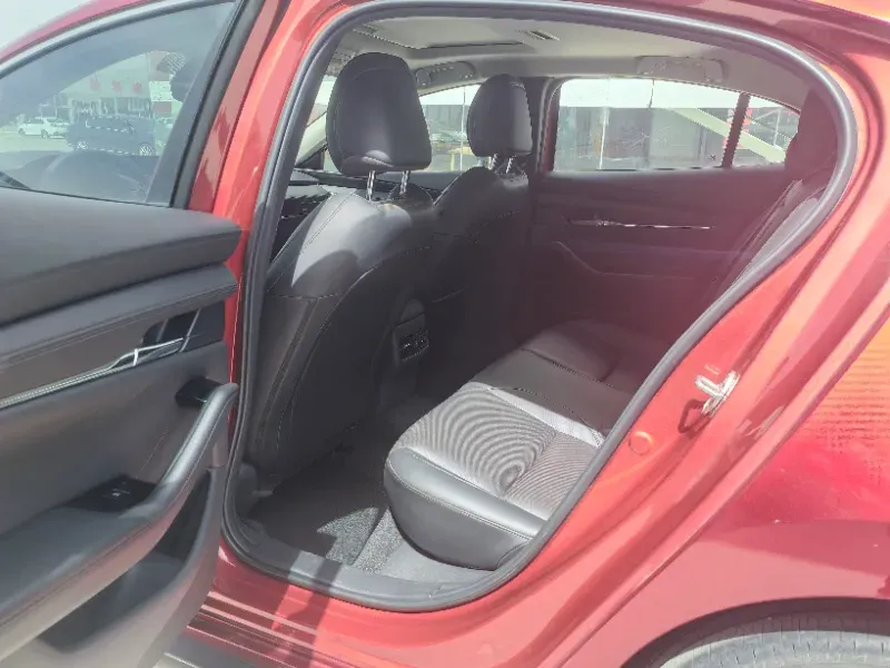 2020 Mazda 3 Axela 2.0L 158HP L4 6AT,autocango,china used car exporter,china ev exporter,chinese used car exporter,chinese used ev exporter