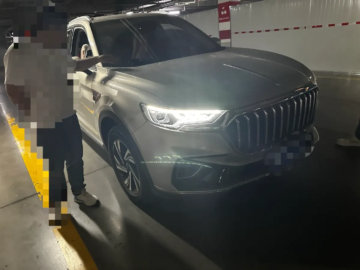 2022 HongQi HS5 2.0T 224HP L4 6AT,autocango,china used car exporter,china ev exporter,chinese used car exporter,chinese used ev exporter