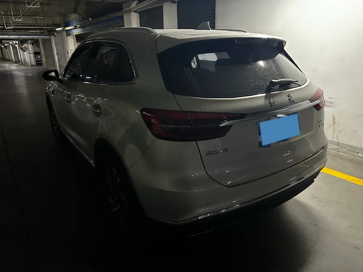 2022 HongQi HS5 2.0T 224HP L4 6AT,autocango,china used car exporter,china ev exporter,chinese used car exporter,chinese used ev exporter