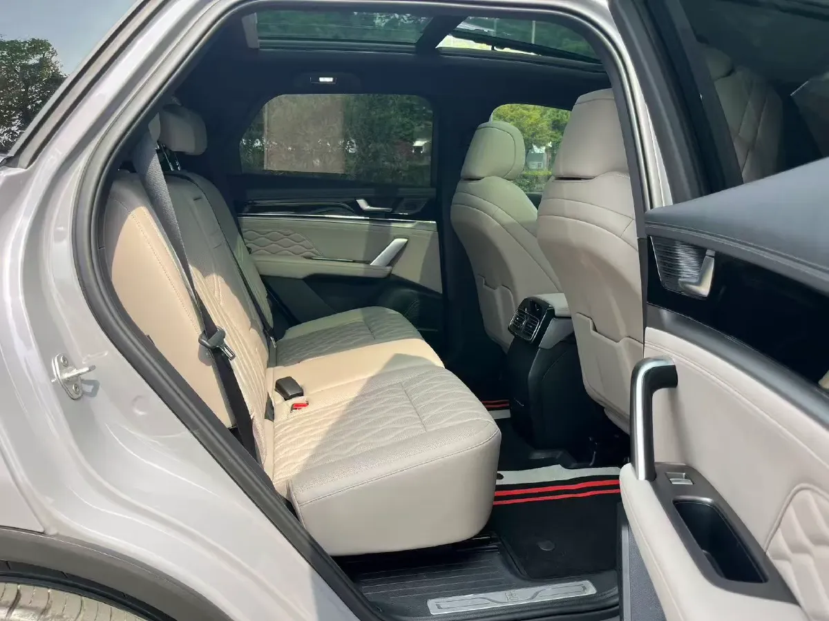 2025 BYD Tang 1.5T 156HP L4 E-CVT PHEV 21.504KWH,autocango,china used car exporter,china ev exporter,chinese used car exporter,chinese used ev exporter