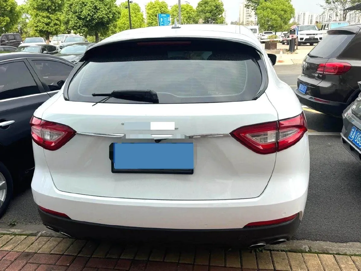 2018 Jaguar XJ 3.0T 340HP V6 8AT,autocango,china used car exporter,china ev exporter,chinese used car exporter,chinese used ev exporter