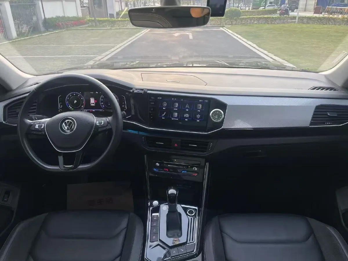 2022 Volkswagen Tayron 2.0T 186HP L4 7DCT,autocango,china used car exporter,china ev exporter,chinese used car exporter,chinese used ev exporter