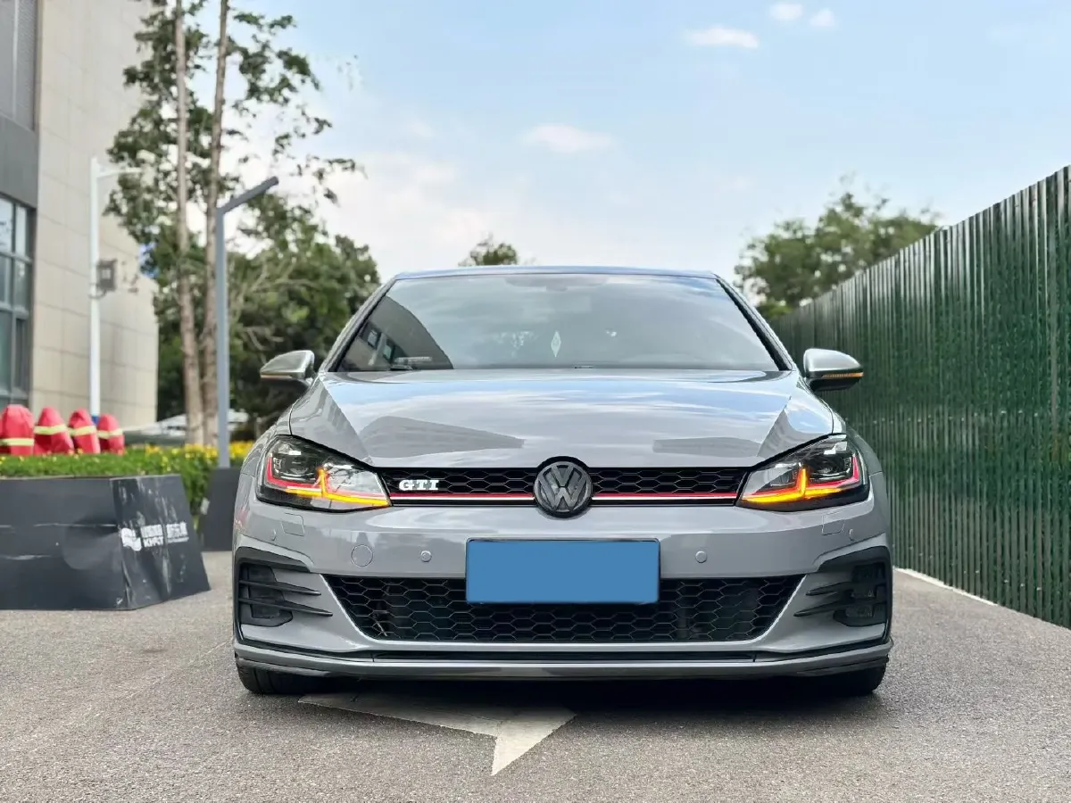 2018 Volkswagen Golf 1.4T 150HP L4 7DCT,autocango,china used car exporter,china ev exporter,chinese used car exporter,chinese used ev exporter