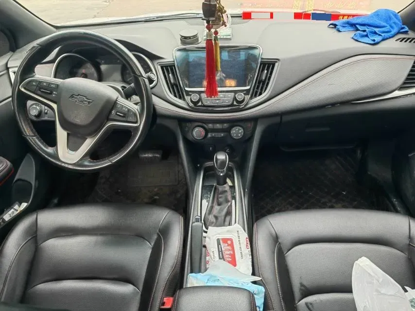 2020 Chevrolet Monza 1.3T 163HP L3 6AT,autocango,china used car exporter,china ev exporter,chinese used car exporter,chinese used ev exporter