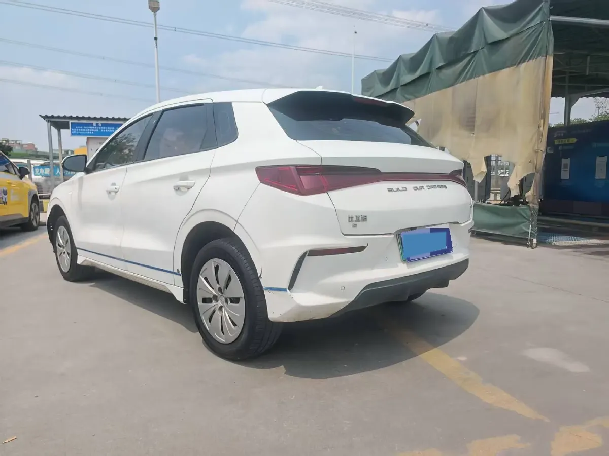 2021 MG Pilot 1.5T 173HP L4 7DCT,autocango,china used car exporter,china ev exporter,chinese used car exporter,chinese used ev exporter