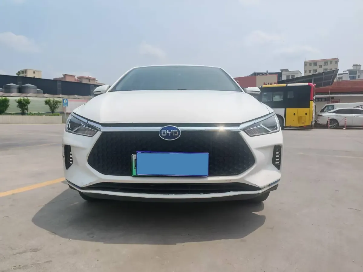 2021 MG Pilot 1.5T 173HP L4 7DCT,autocango,china used car exporter,china ev exporter,chinese used car exporter,chinese used ev exporter