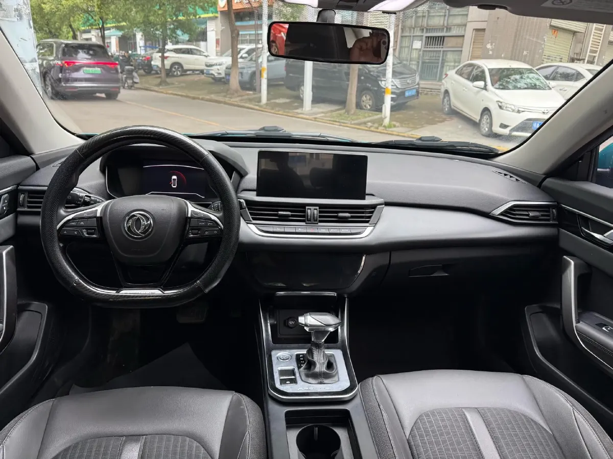 2020 DongFeng Aeolus YiXuan 1.5T 150HP L4 6DCT,autocango,china used car exporter,china ev exporter,chinese used car exporter,chinese used ev exporter