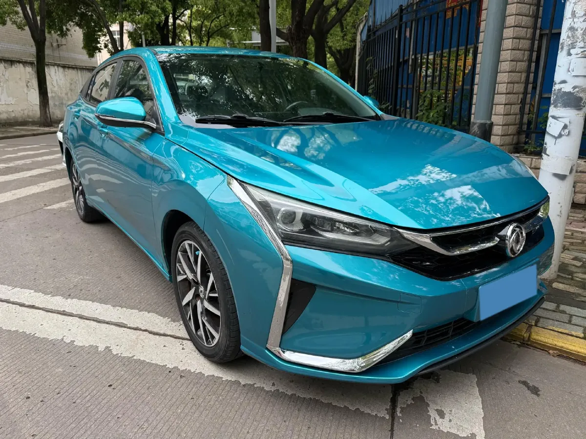 2020 DongFeng Aeolus YiXuan 1.5T 150HP L4 6DCT,autocango,china used car exporter,china ev exporter,chinese used car exporter,chinese used ev exporter