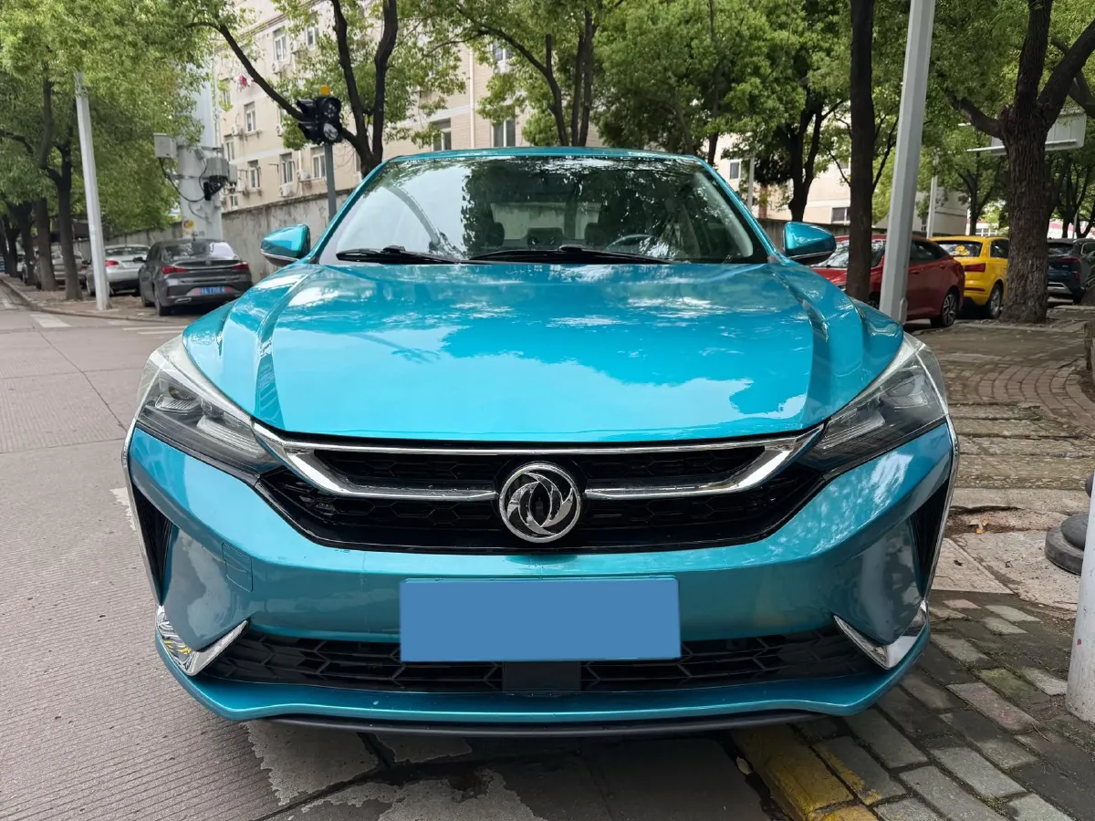 2020 DongFeng Aeolus YiXuan 1.5T 150HP L4 6DCT,autocango,china used car exporter,china ev exporter,chinese used car exporter,chinese used ev exporter