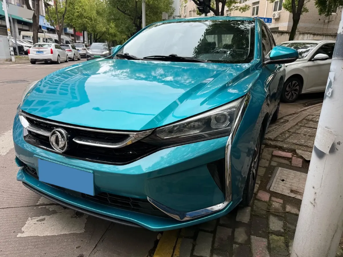 2020 DongFeng Aeolus YiXuan 1.5T 150HP L4 6DCT,autocango,china used car exporter,china ev exporter,chinese used car exporter,chinese used ev exporter