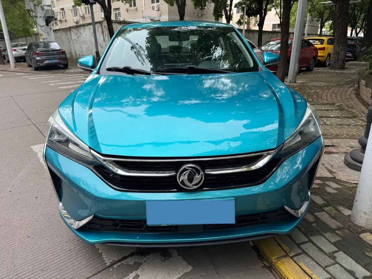2020 DongFeng Aeolus YiXuan 1.5T 150HP L4 6DCT,autocango,china used car exporter,china ev exporter,chinese used car exporter,chinese used ev exporter